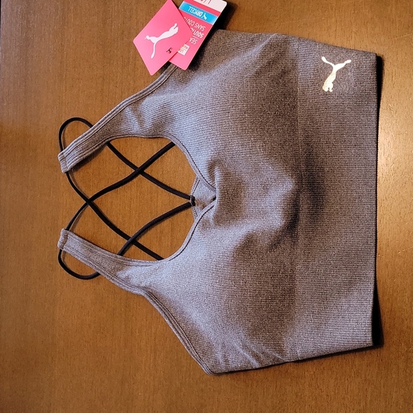 NWT Puma seamless ribbed sports bra w. criss-cross back - Picture 3 of 7